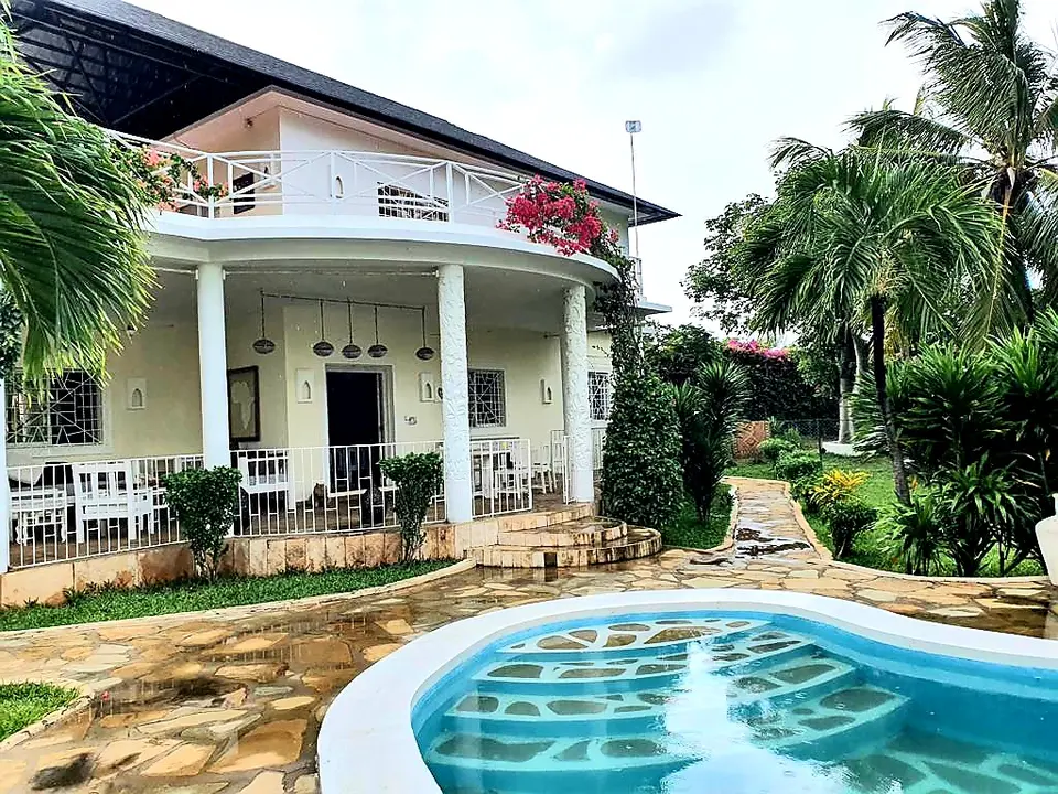 4 bedroom villa in Casuarina, Malindi, photo 1 of 5