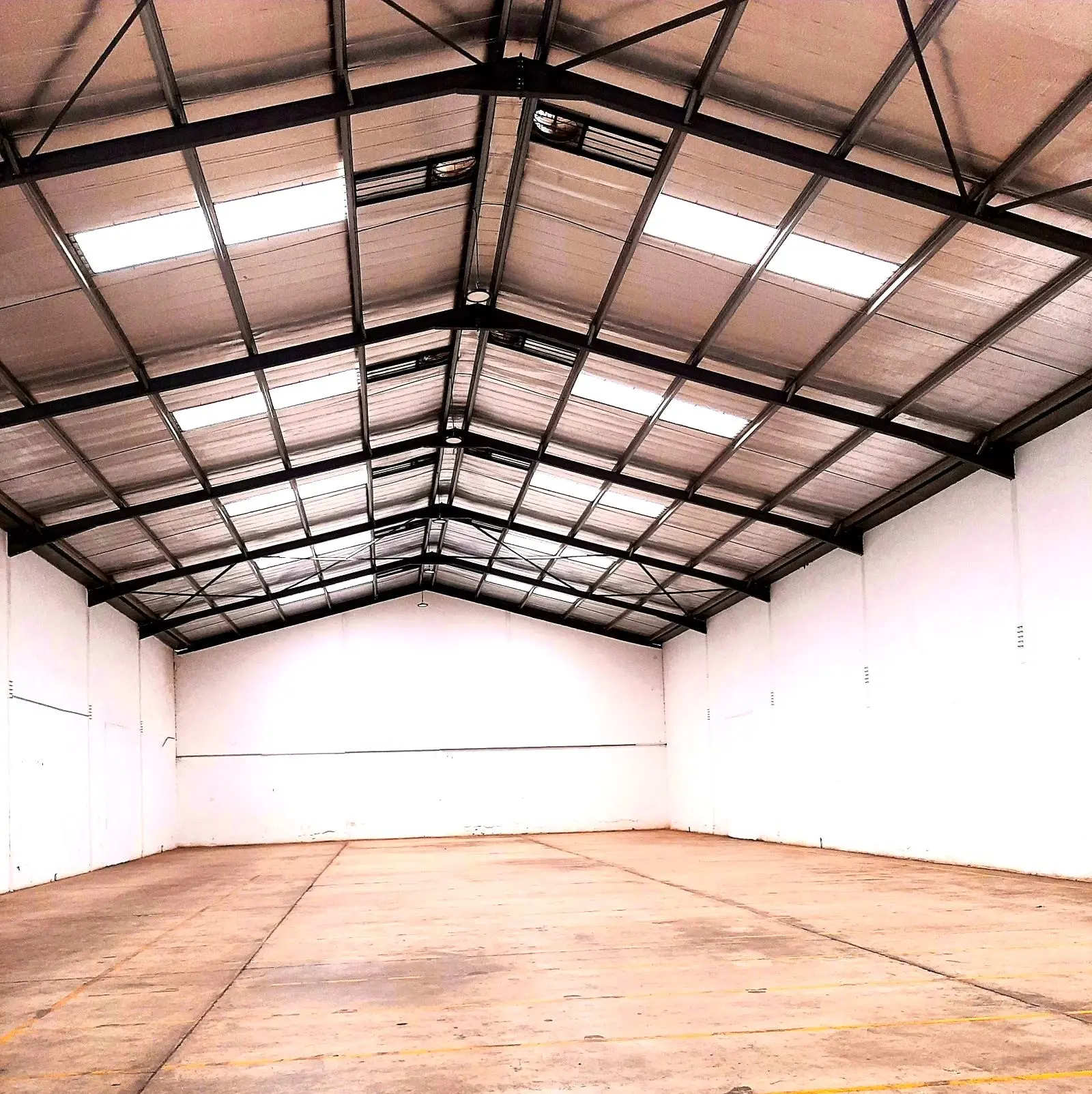 Warehouse in Nairobi, photo 5 of 5