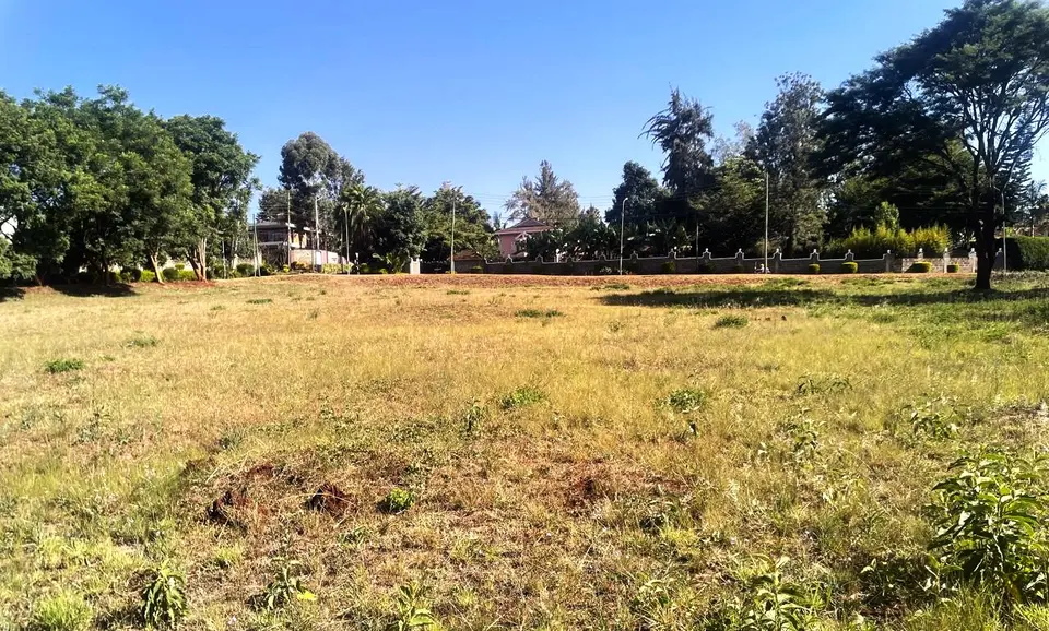 2.5 acres of land in Nairobi, photo 2 of 5